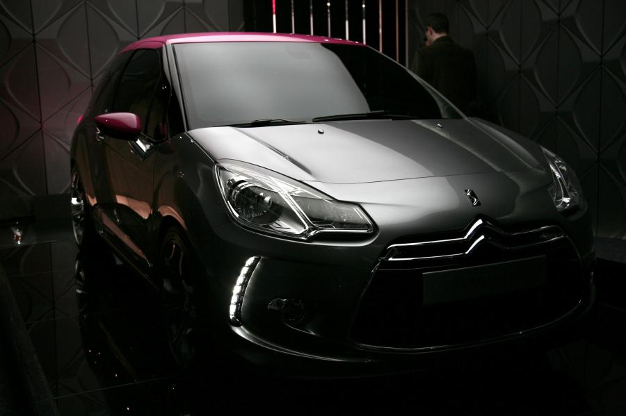  Citroen DS3 Inside Concept 2009 года  (фото 41 из 122)